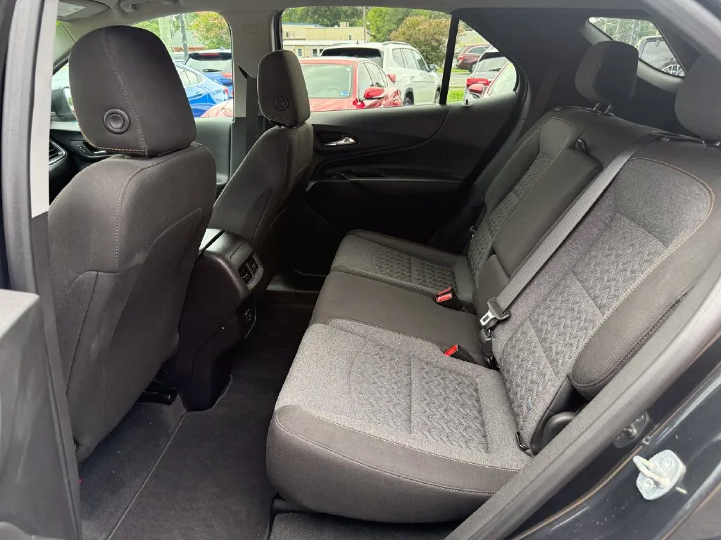 Chevrolet Equinox photo 16
