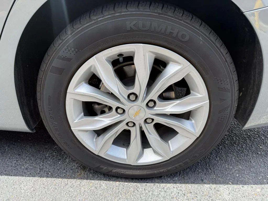 Chevrolet Malibu photo 28