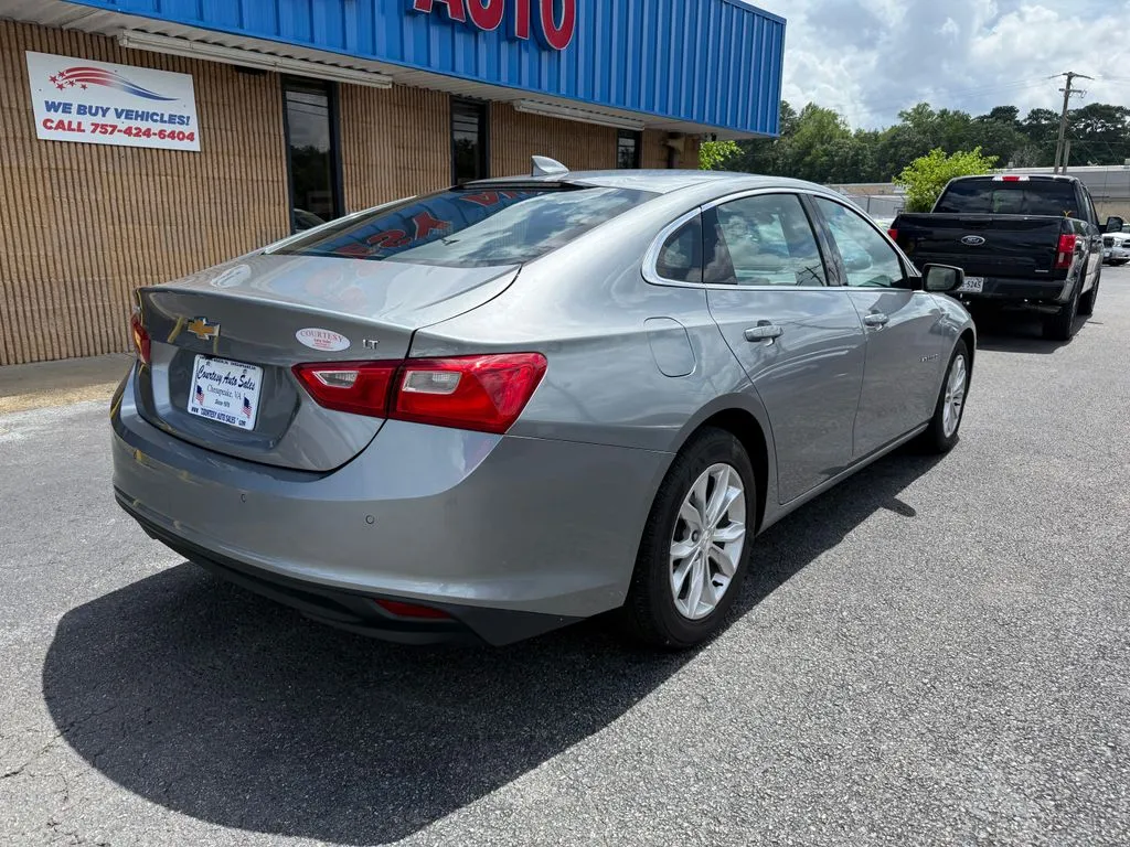 Chevrolet Malibu photo 7