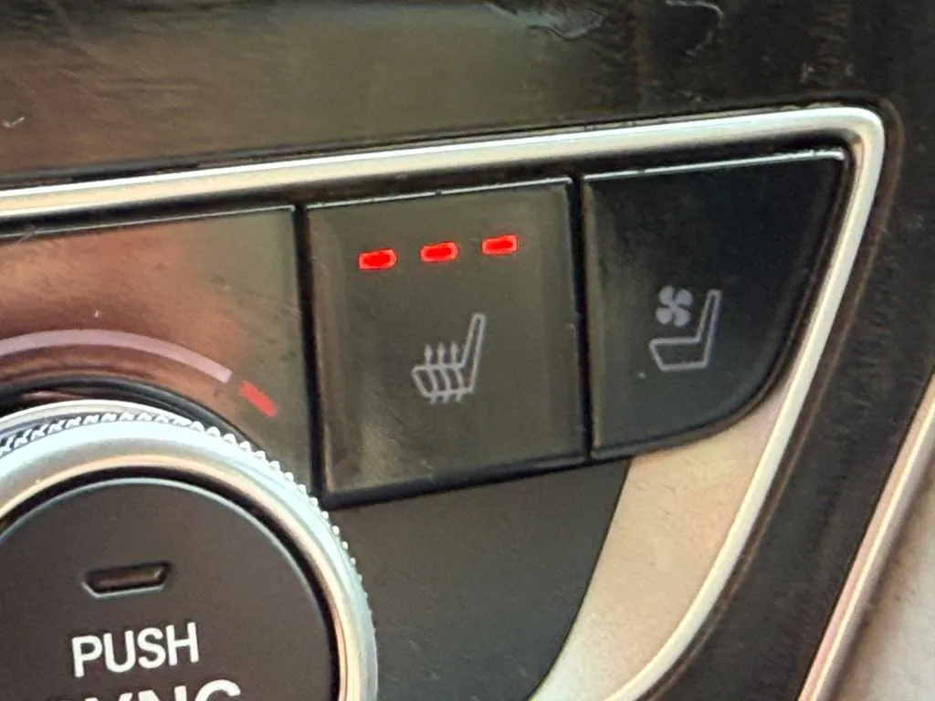 Honda Accord photo 4