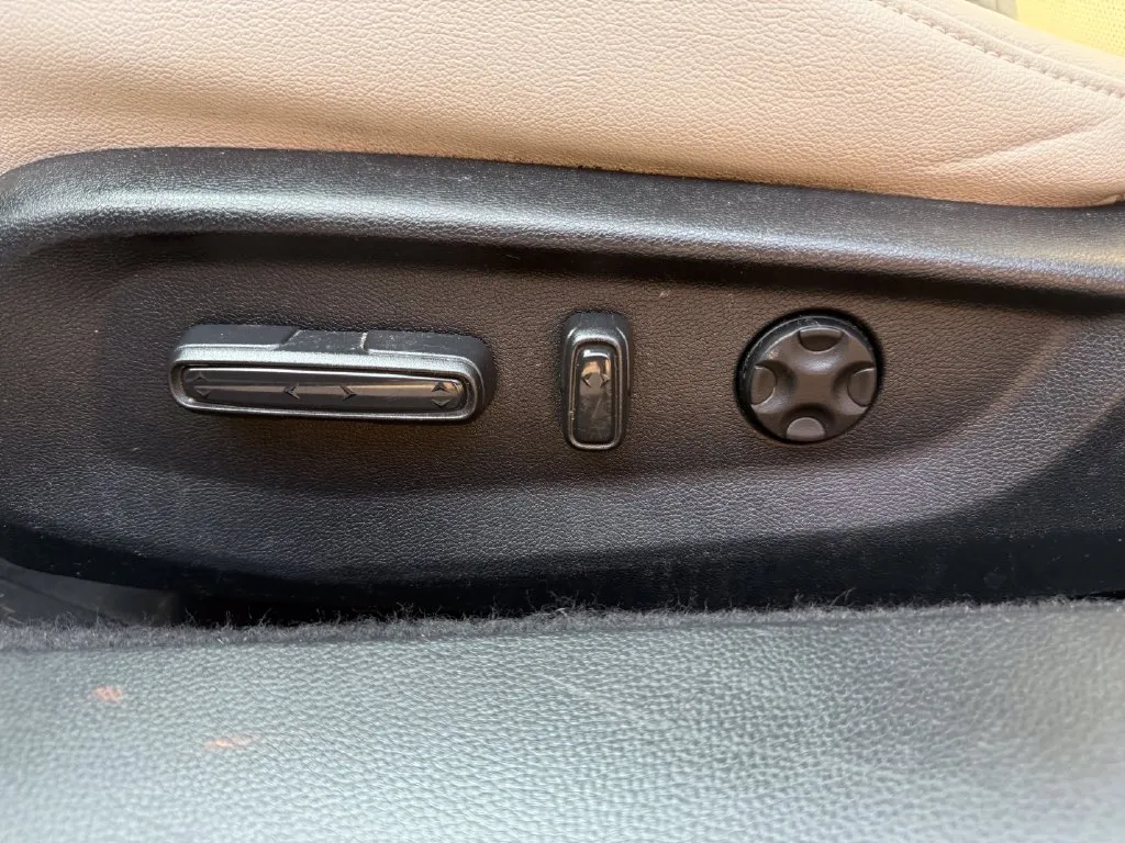 Honda Accord photo 16