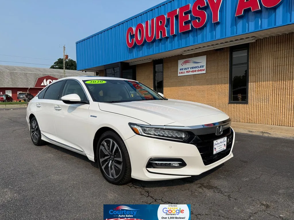 White 2020 Honda Accord Hybrid Touring for sale in Chesapeake, VA