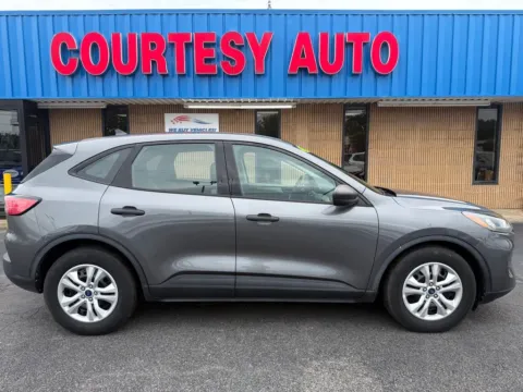 More photos of 2021 Ford Escape S at Courtesy Auto Sales, VA