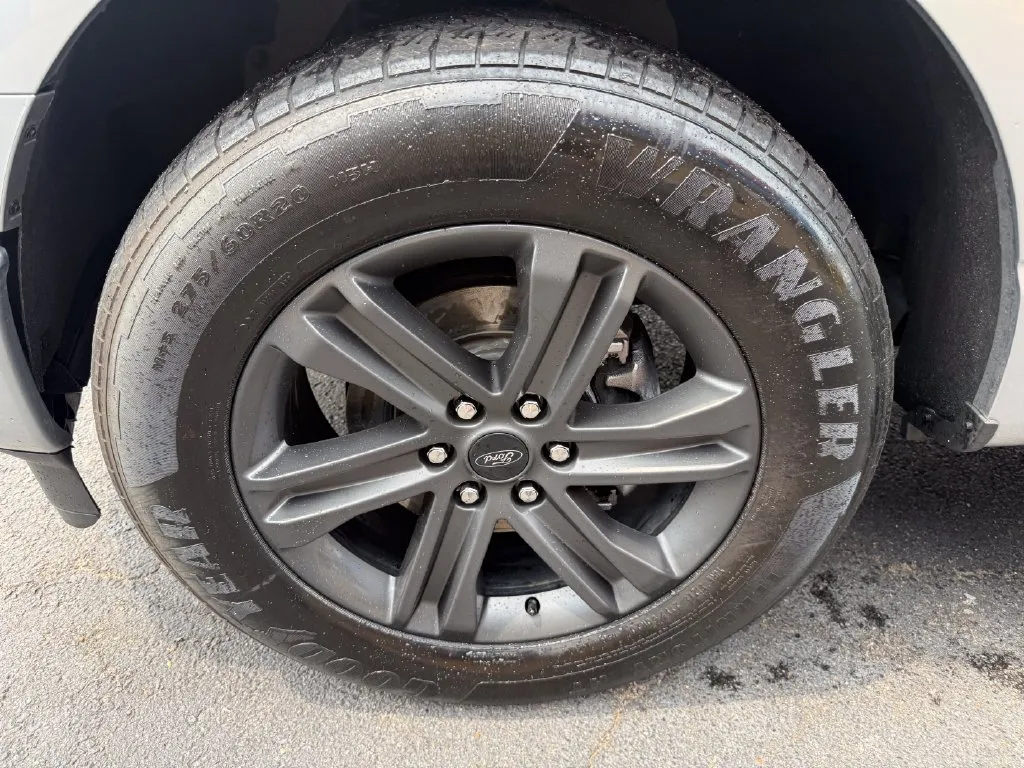 Ford F-150 photo 46