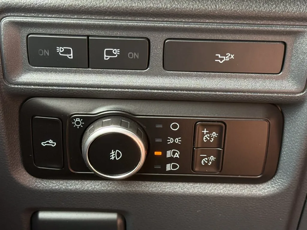 Ford F-150 photo 30