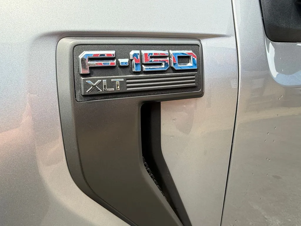 Ford F-150 photo 15