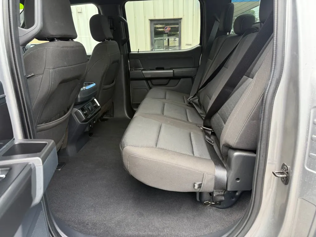 Ford F-150 photo 23
