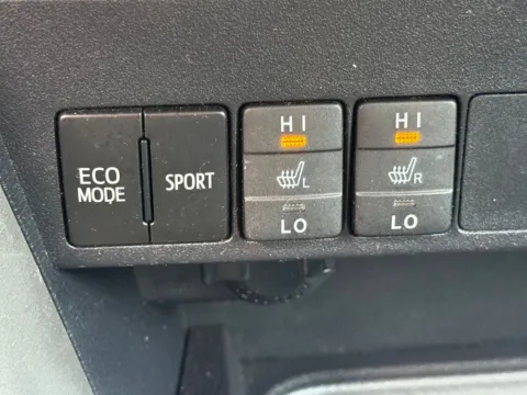 More photos of 2017 Toyota RAV4 Platinum at Courtesy Auto Sales, VA