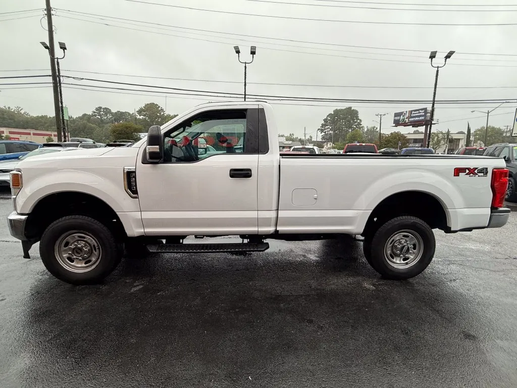 Ford F-250SD photo 10