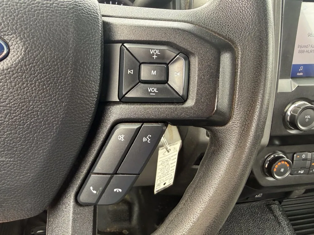 Ford F-250SD photo 23