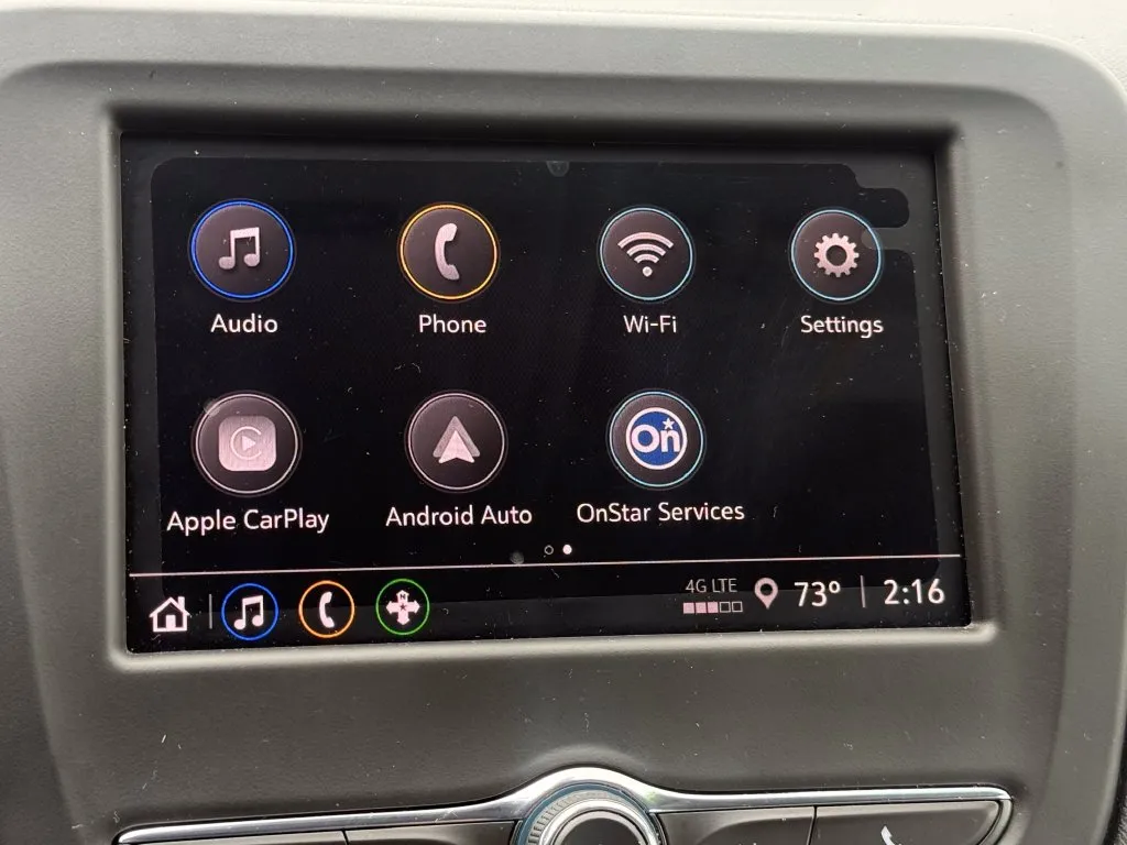 Chevrolet Equinox photo 2