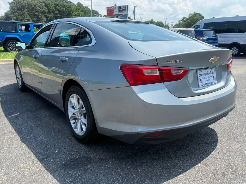 Chevrolet Malibu photo 11