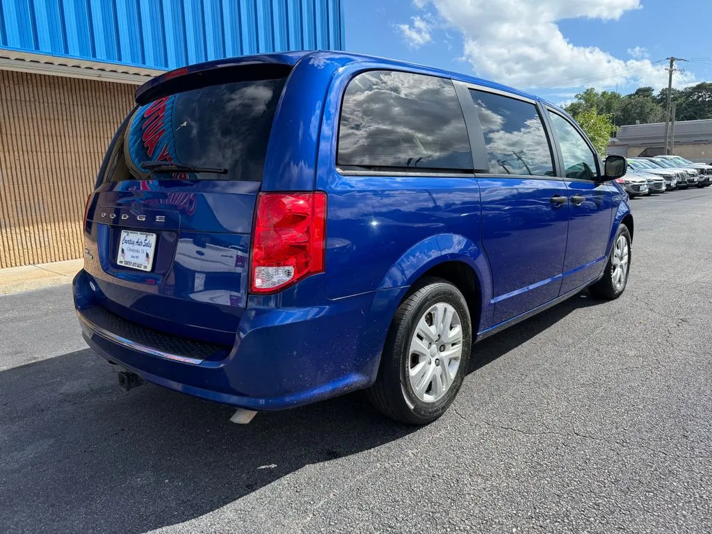 Dodge Grand Caravan photo 7