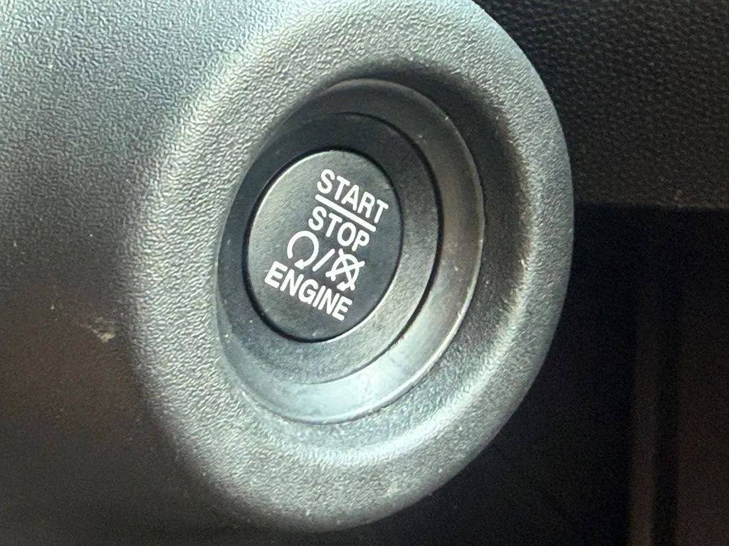Ram ProMaster 2500 photo 17