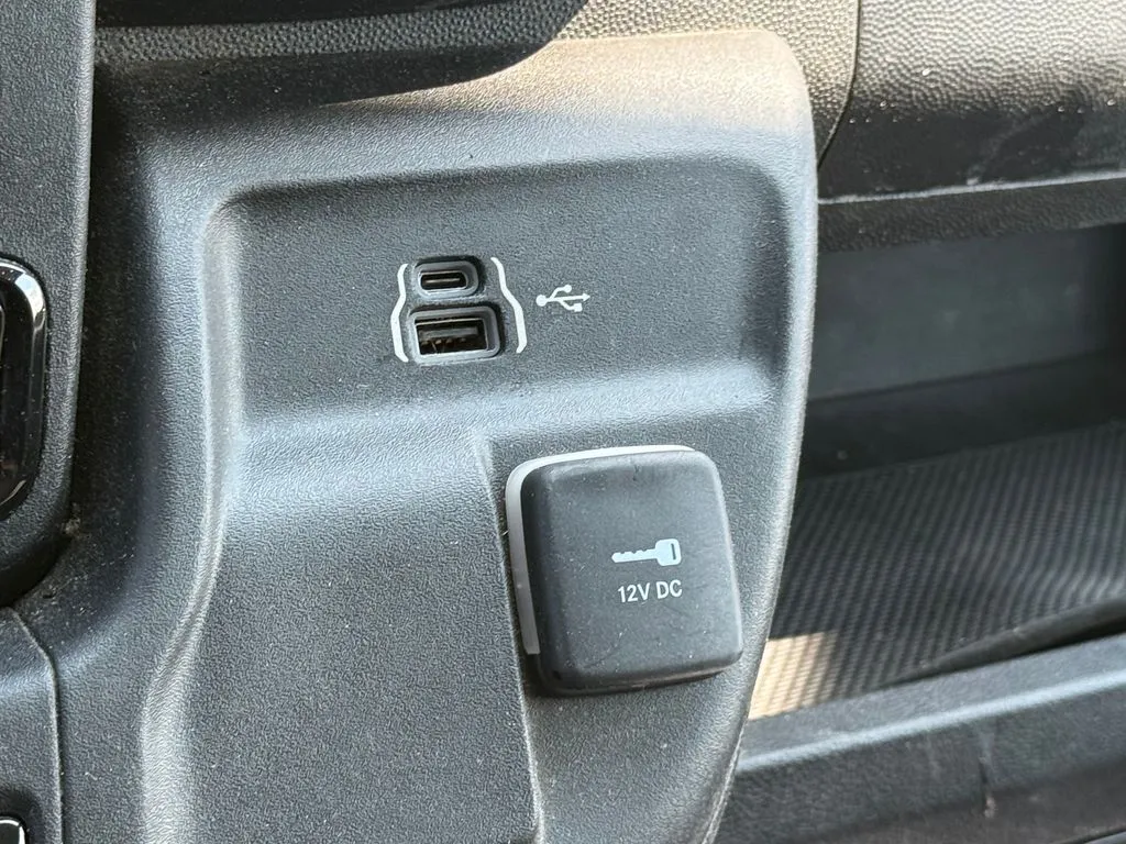Ram ProMaster 2500 photo 20