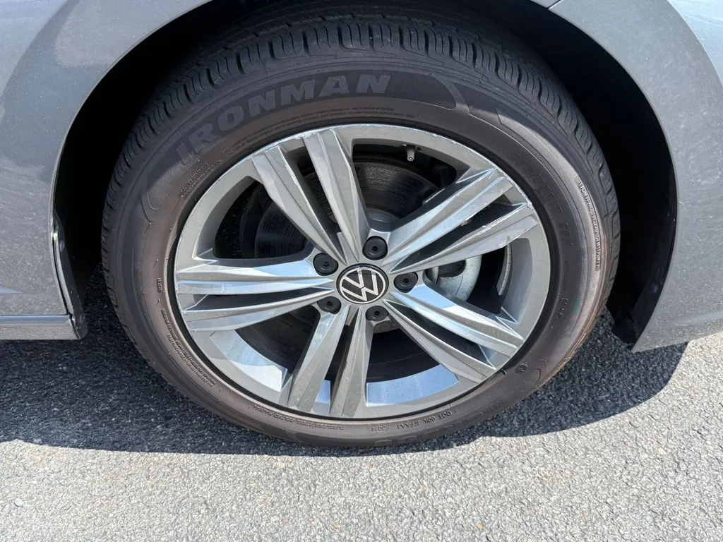 Volkswagen Jetta photo 30