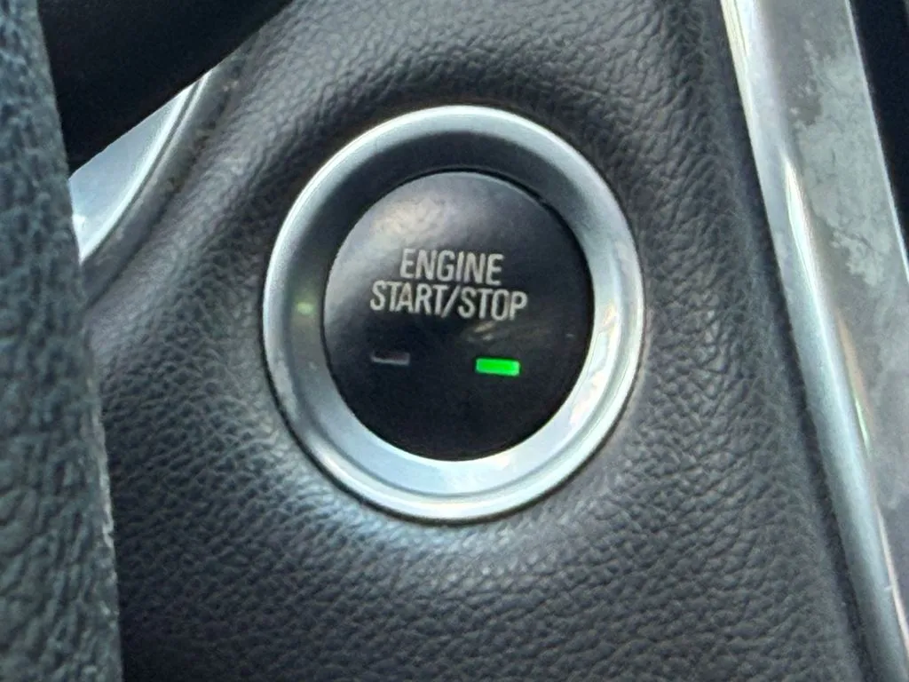 Chevrolet Traverse photo 25