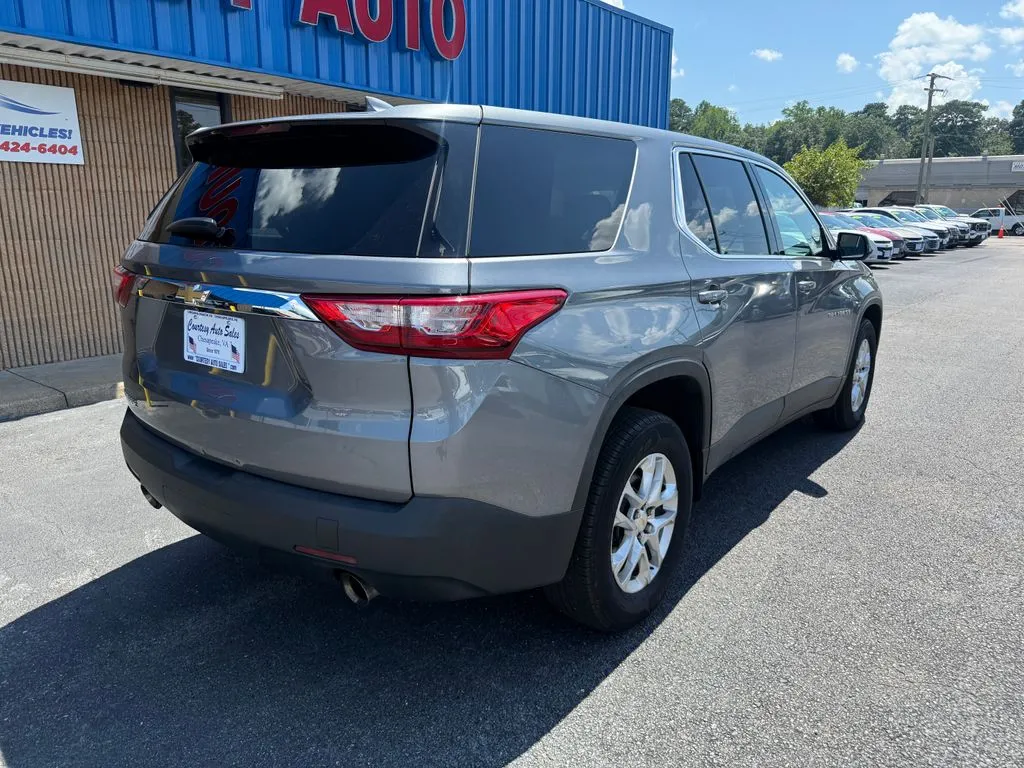 Chevrolet Traverse photo 7