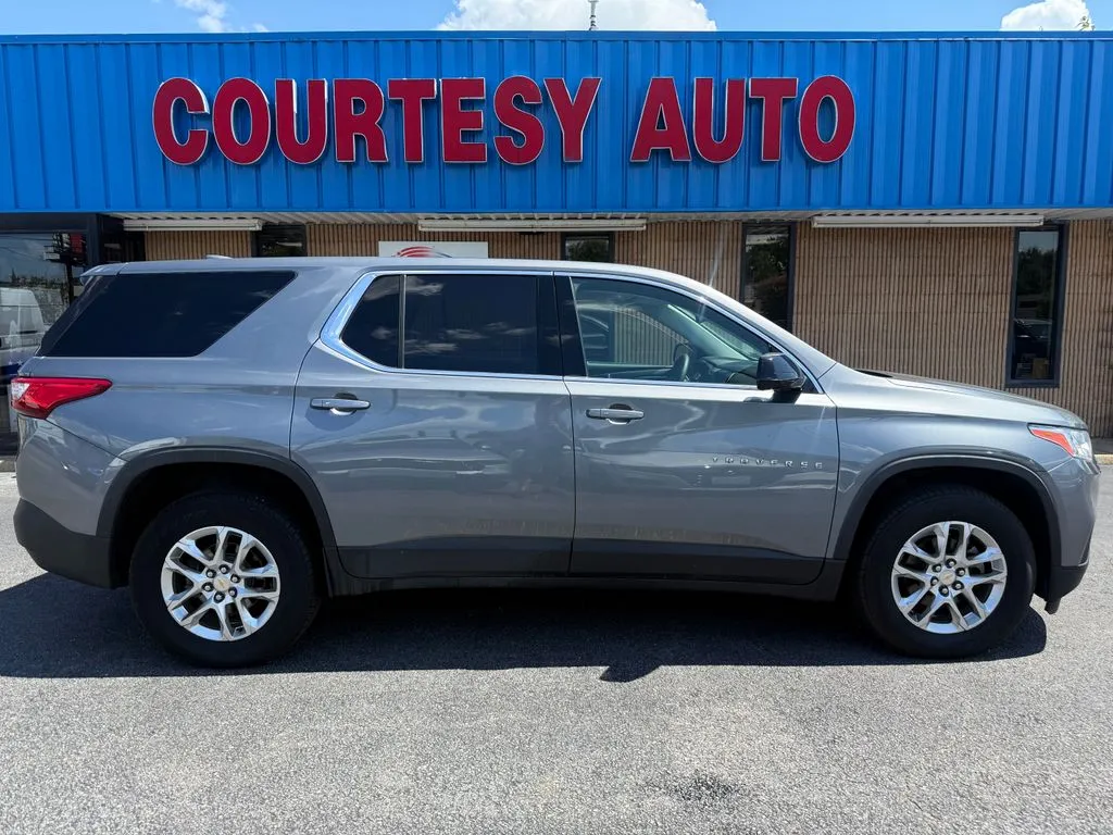 Chevrolet Traverse photo 8