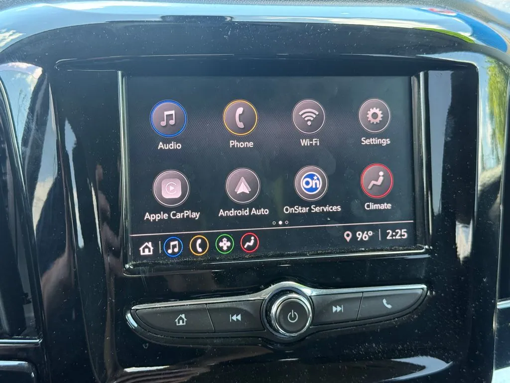Chevrolet Traverse photo 22