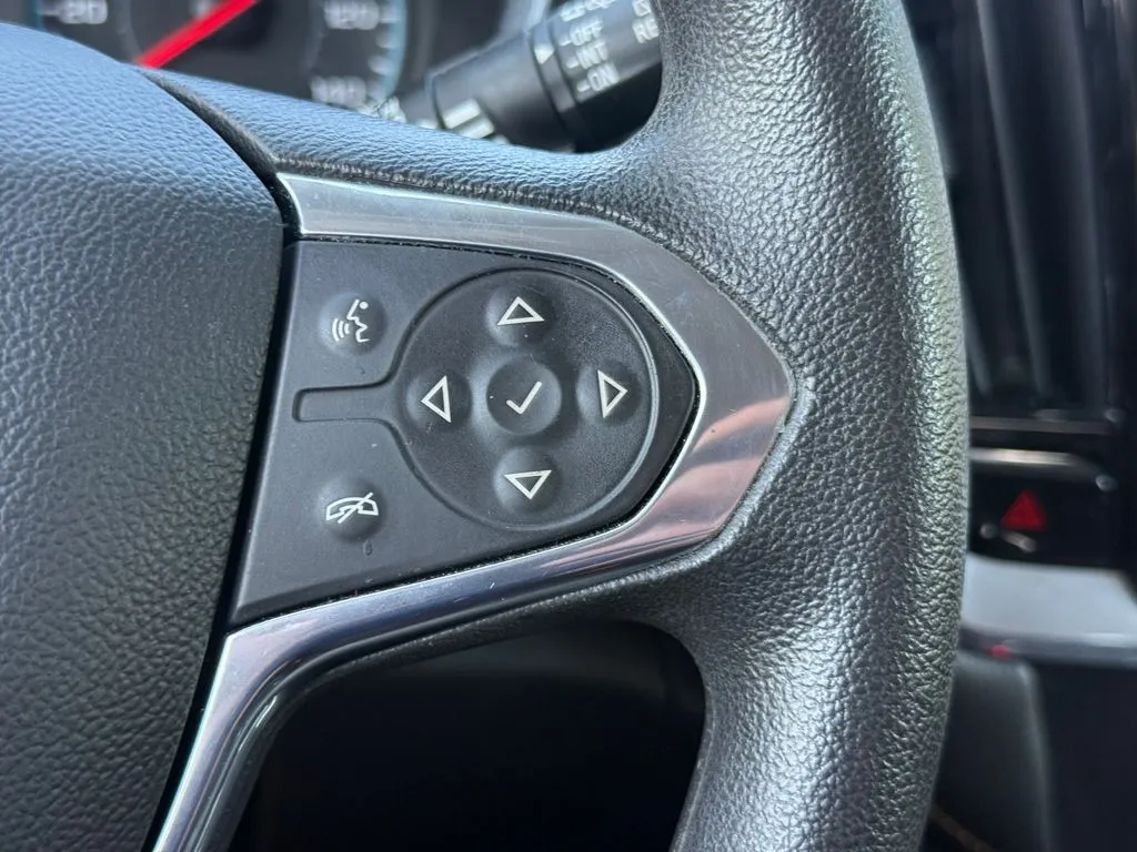 Chevrolet Traverse photo 18