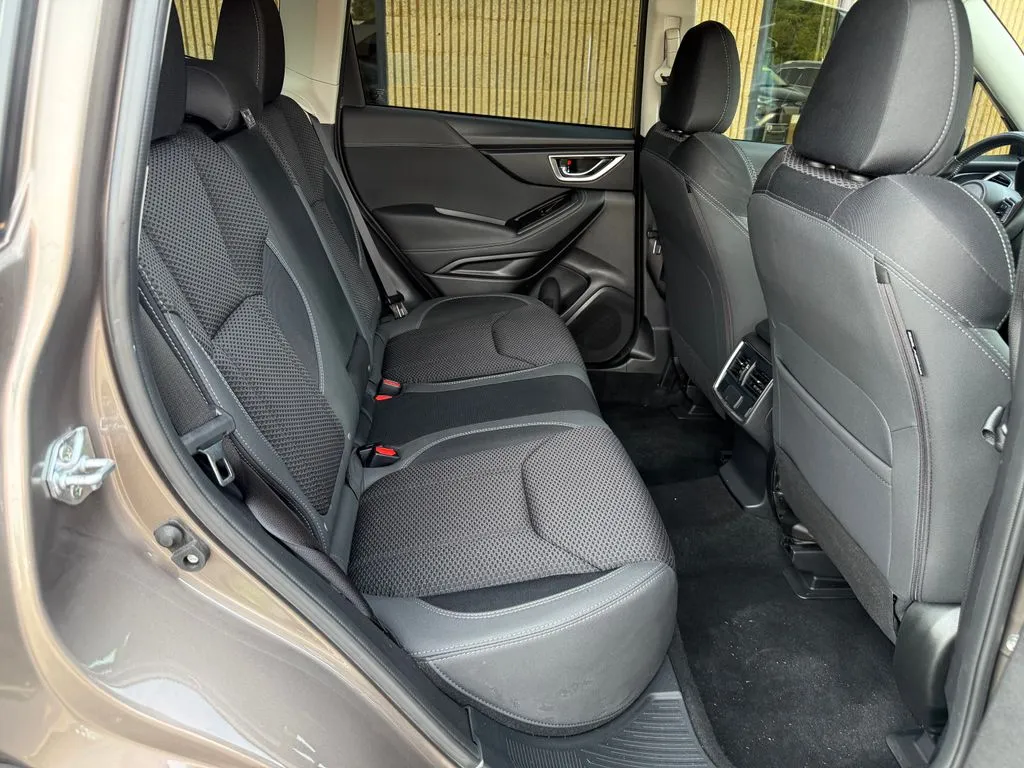 Subaru Forester photo 19