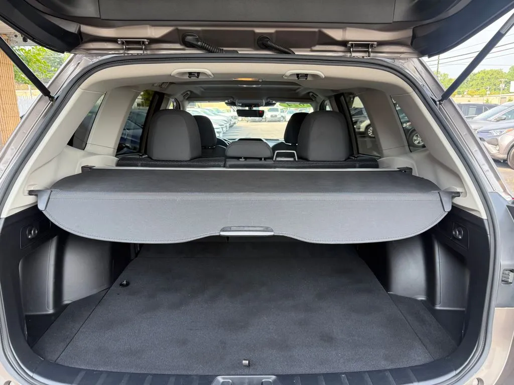 Subaru Forester photo 17