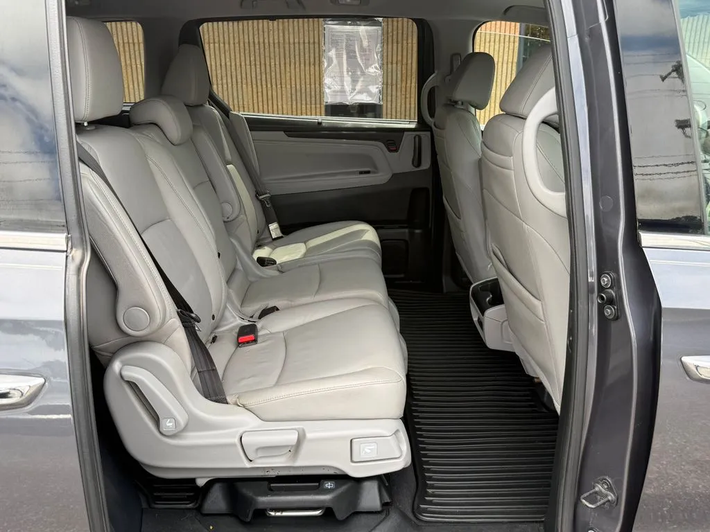 Honda Odyssey photo 28