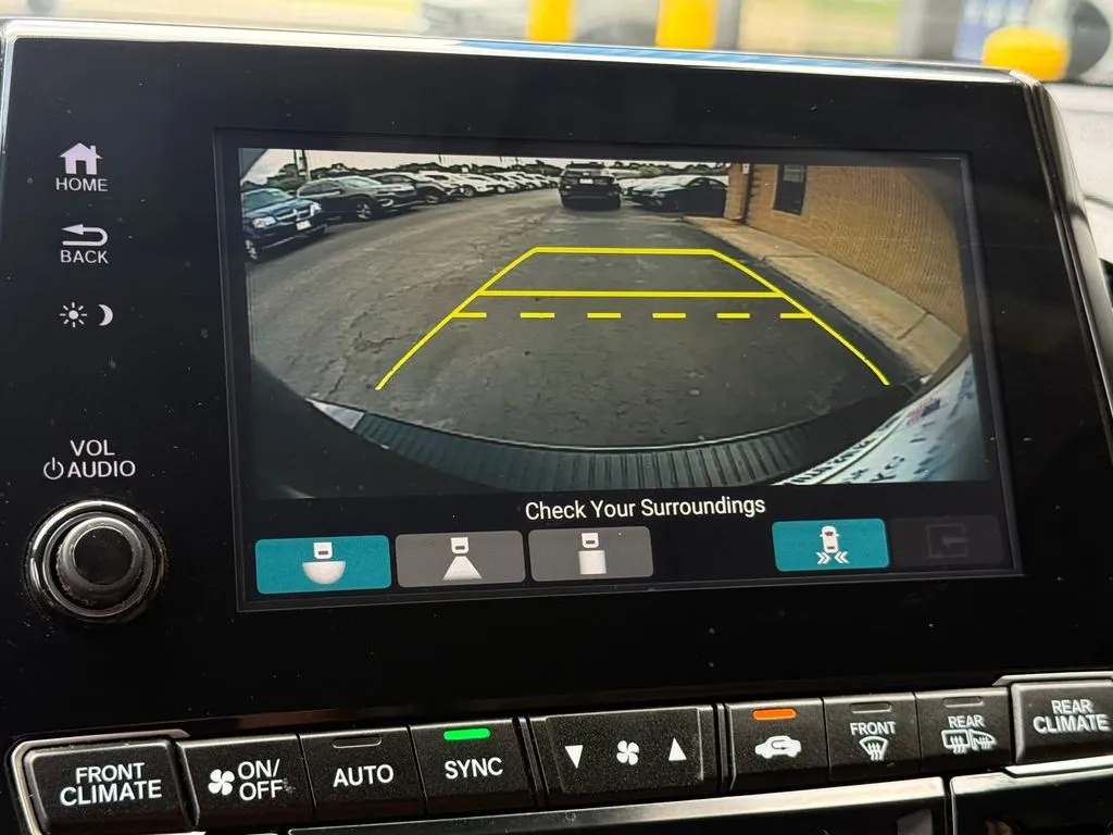 Honda Odyssey photo 7