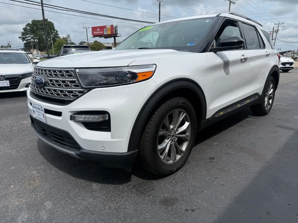 Ford Explorer photo 7