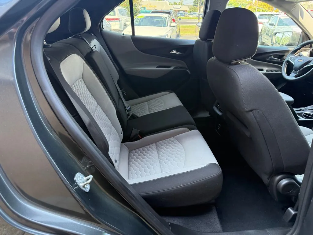 Chevrolet Equinox photo 18