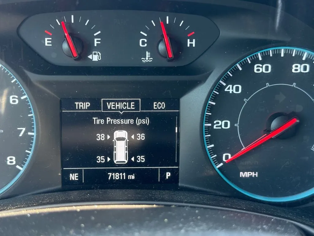 Chevrolet Equinox photo 21