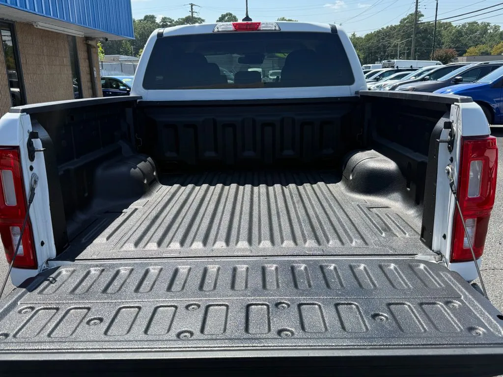Ford Ranger photo 12