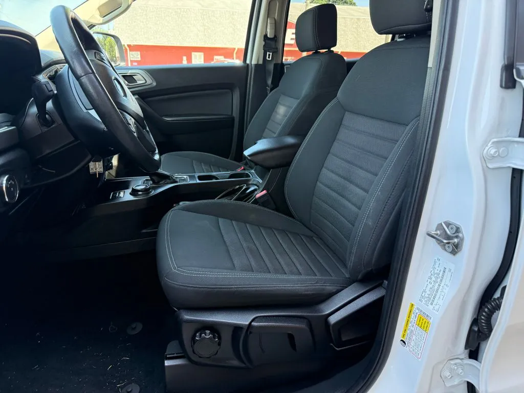 Ford Ranger photo 13