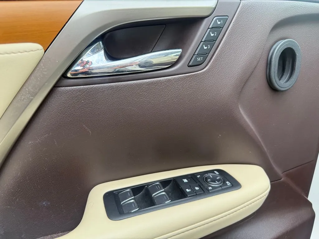Lexus RX photo 14
