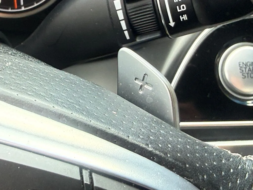Genesis G70 photo 33
