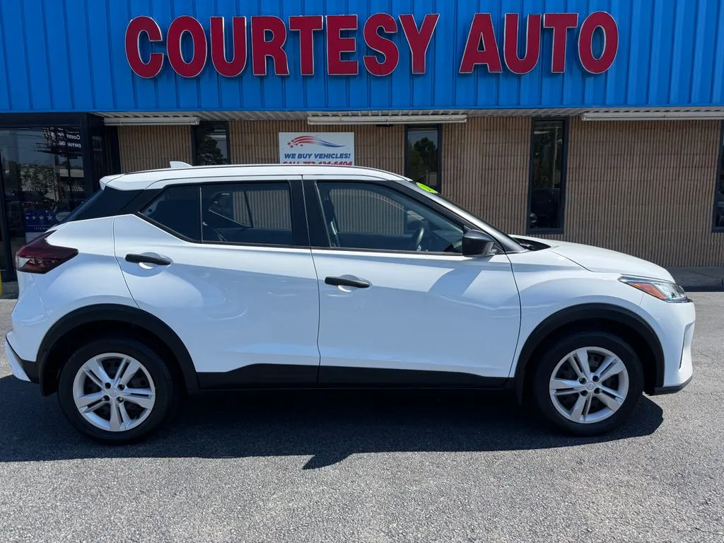 Nissan Kicks photo 11