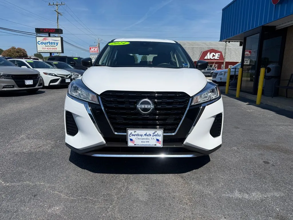 Nissan Kicks photo 5