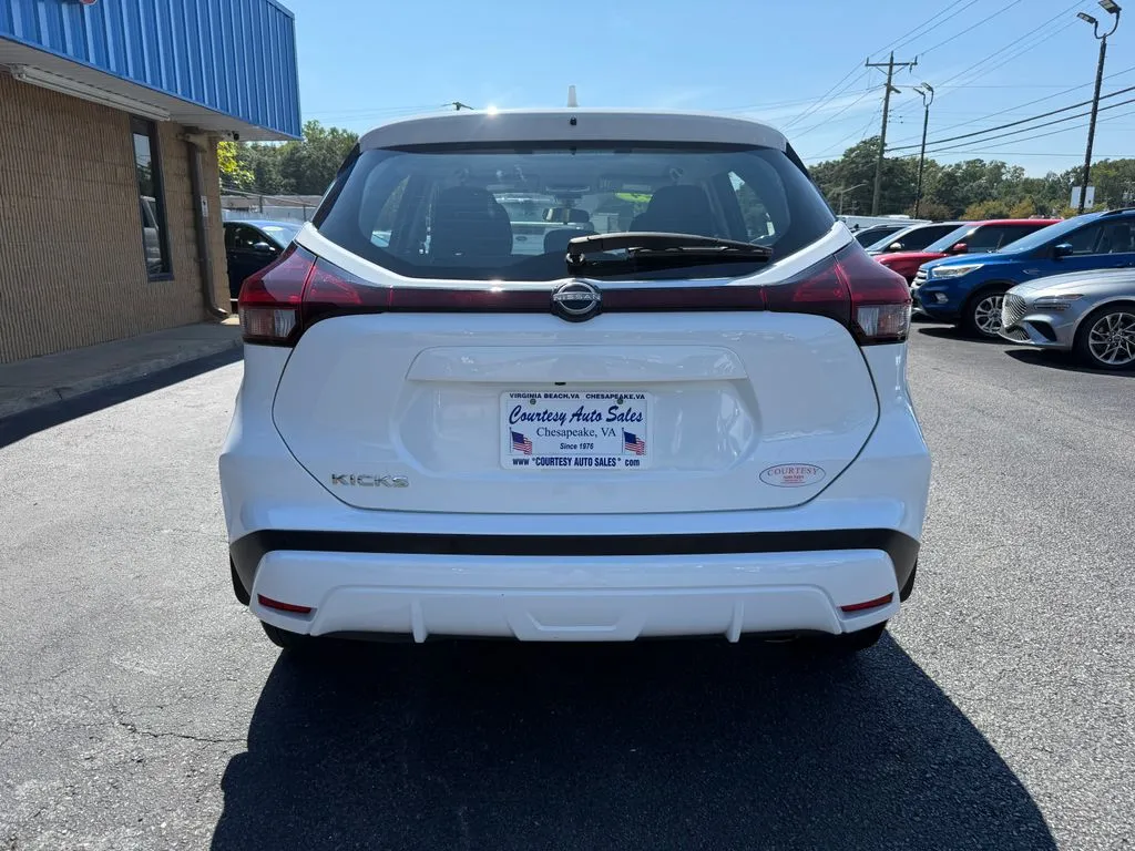 Nissan Kicks photo 9