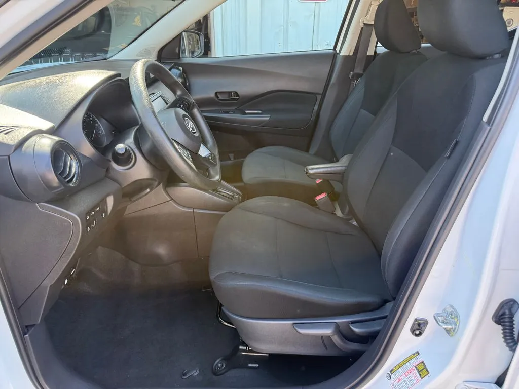 Nissan Kicks photo 12