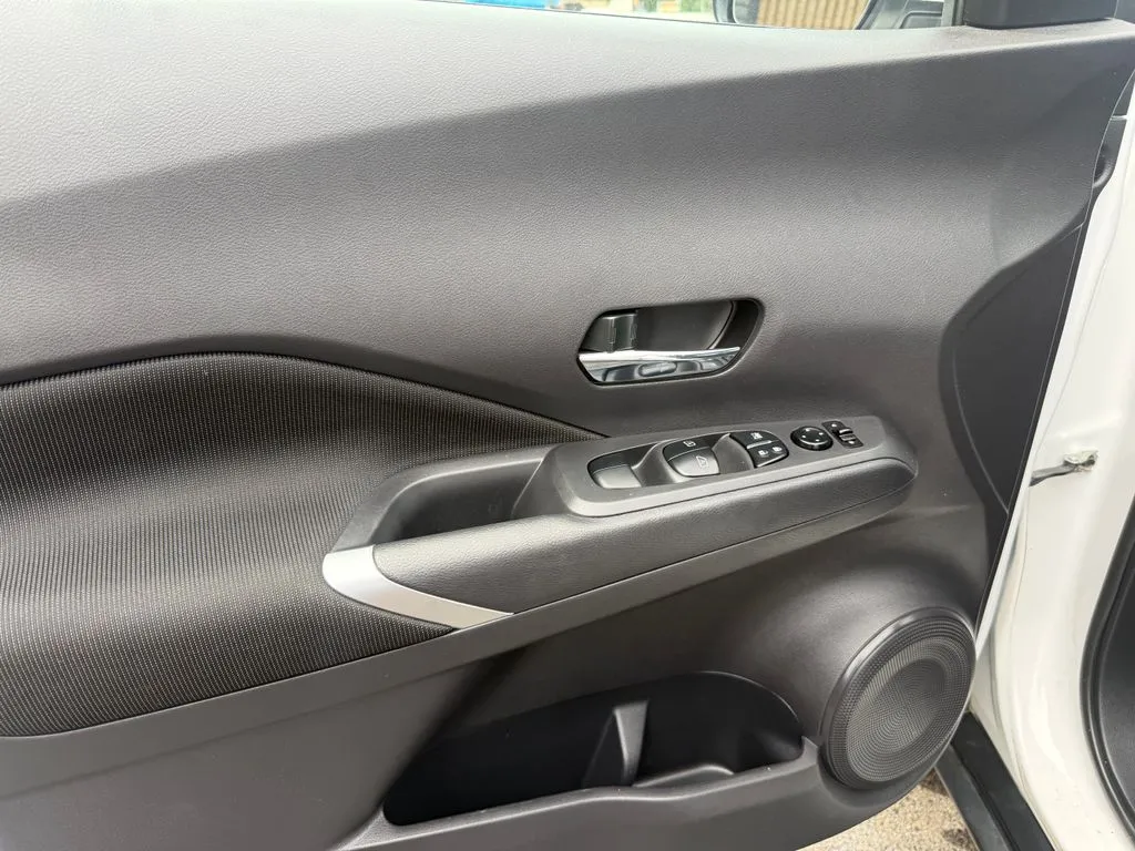 Nissan Kicks photo 11