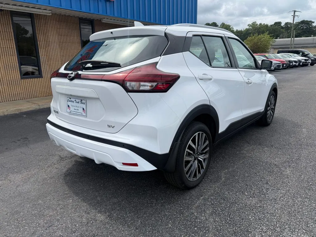 Nissan Kicks photo 7