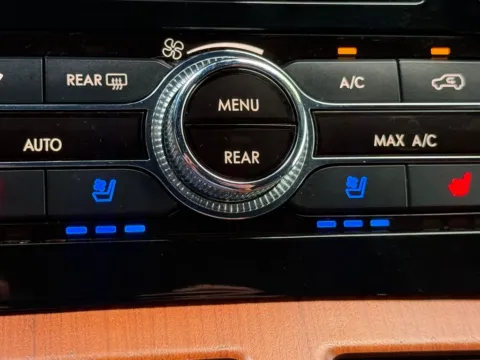 More photos of 2019 Lincoln Navigator L Reserve at Courtesy Auto Sales, VA