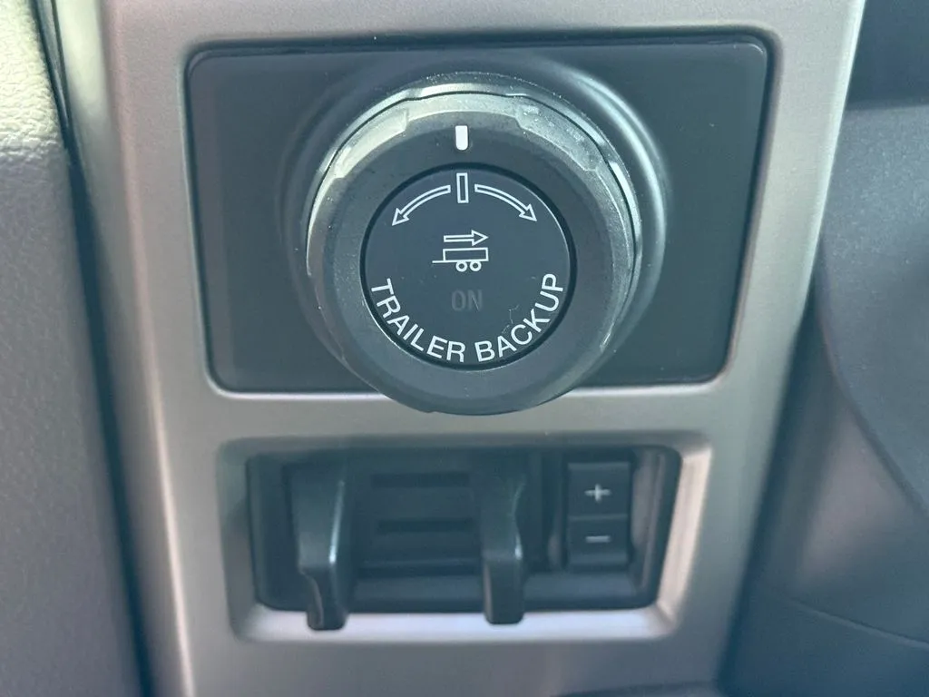 Ford F-150 photo 31