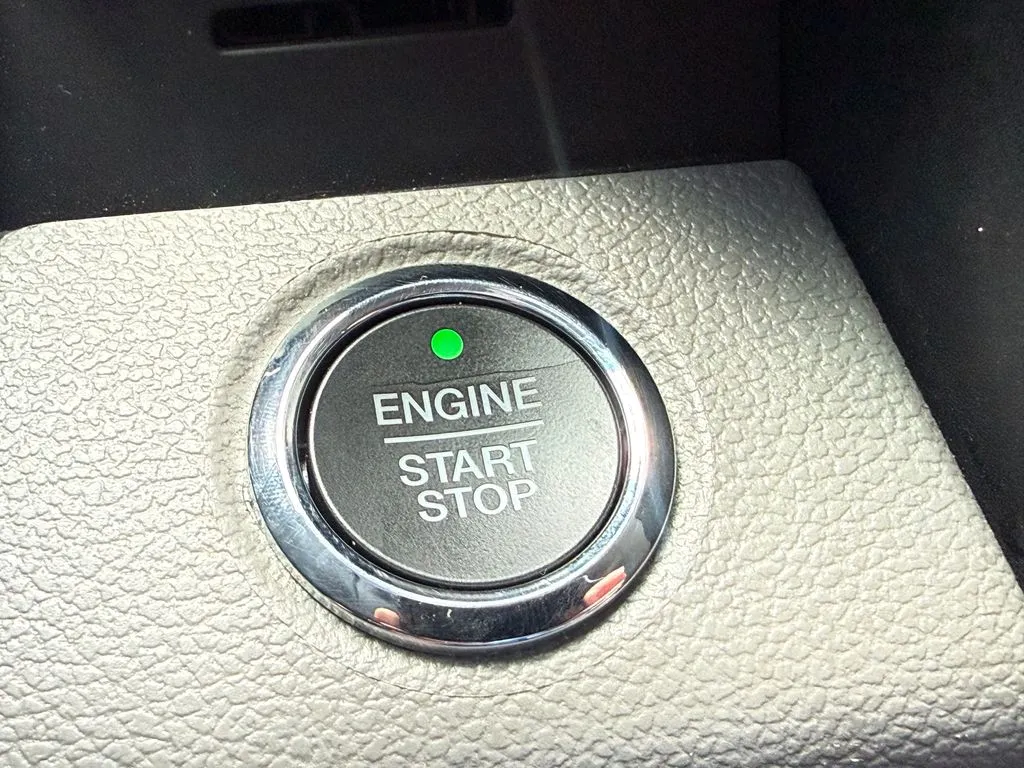Ford F-150 photo 32