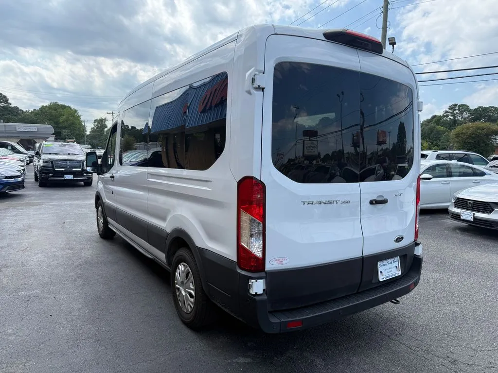 Ford Transit-350 photo 8