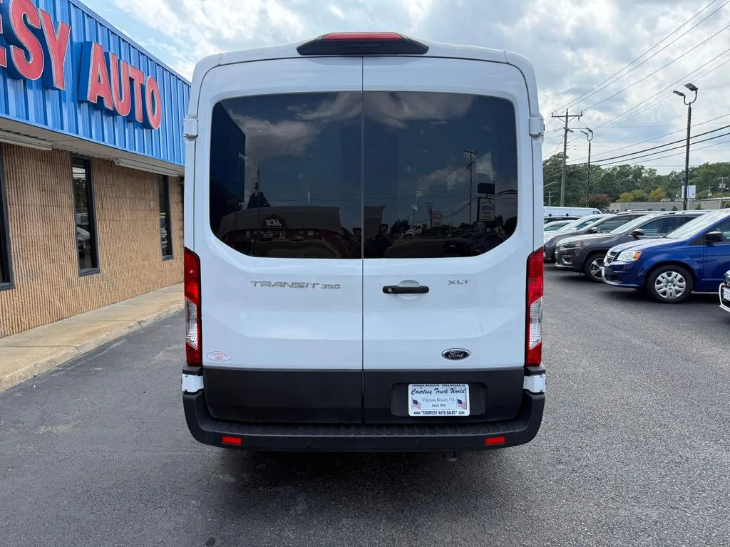 Ford Transit-350 photo 9