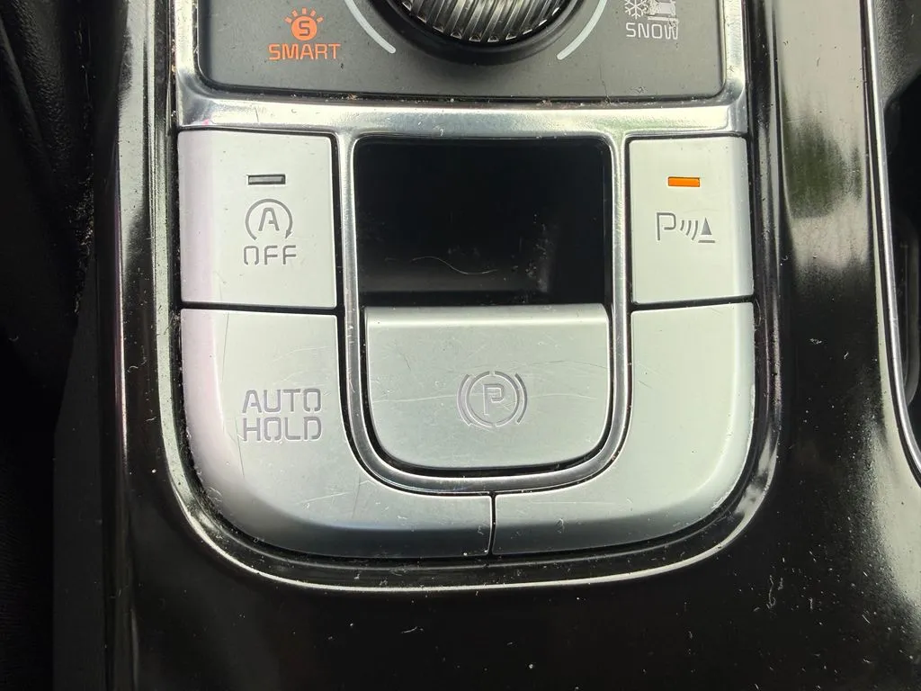 Kia Telluride photo 24