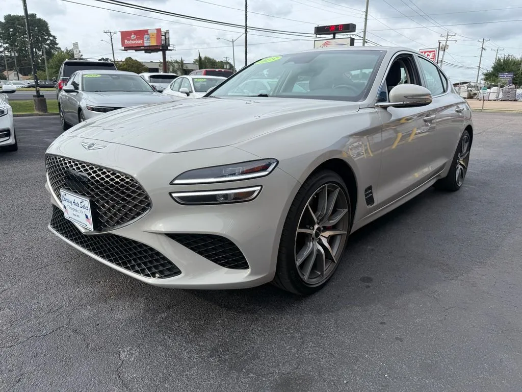 Genesis G70 photo 3