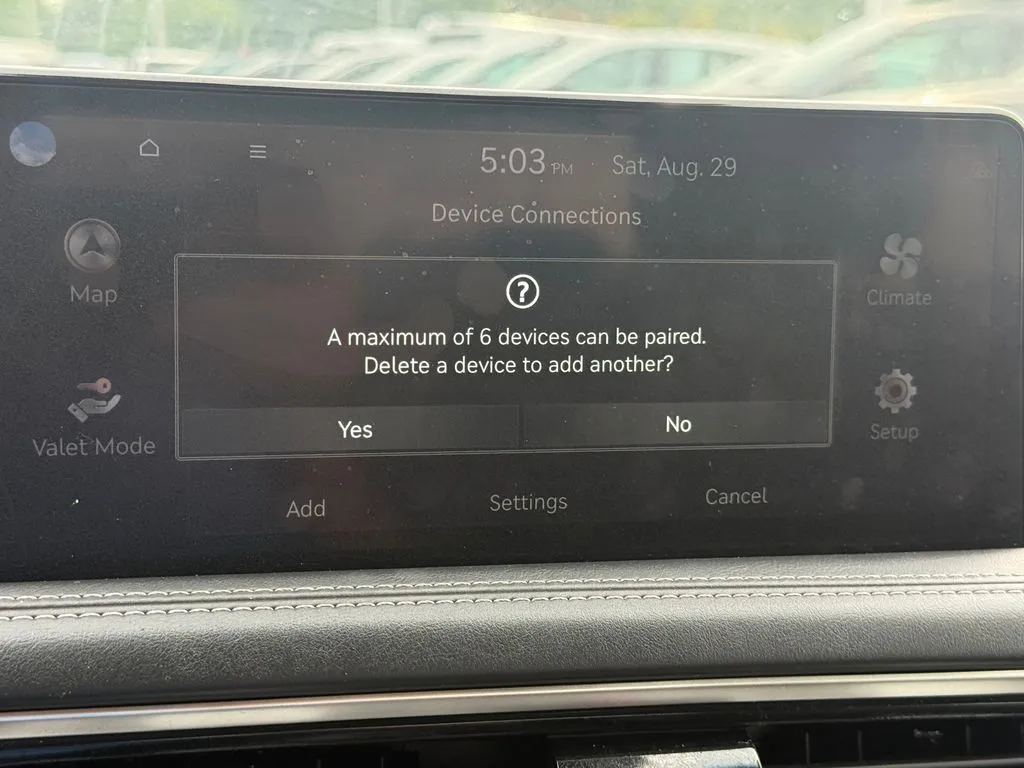Genesis G70 photo 34
